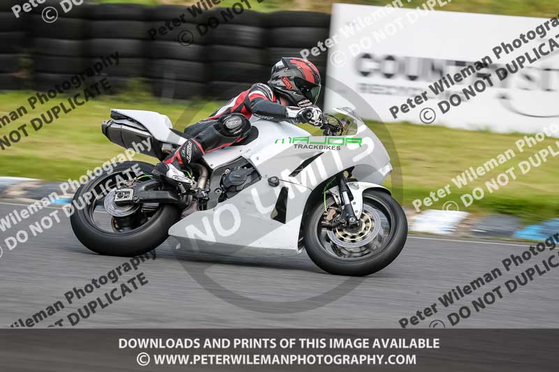 enduro digital images;event digital images;eventdigitalimages;lydden hill;lydden no limits trackday;lydden photographs;lydden trackday photographs;no limits trackdays;peter wileman photography;racing digital images;trackday digital images;trackday photos